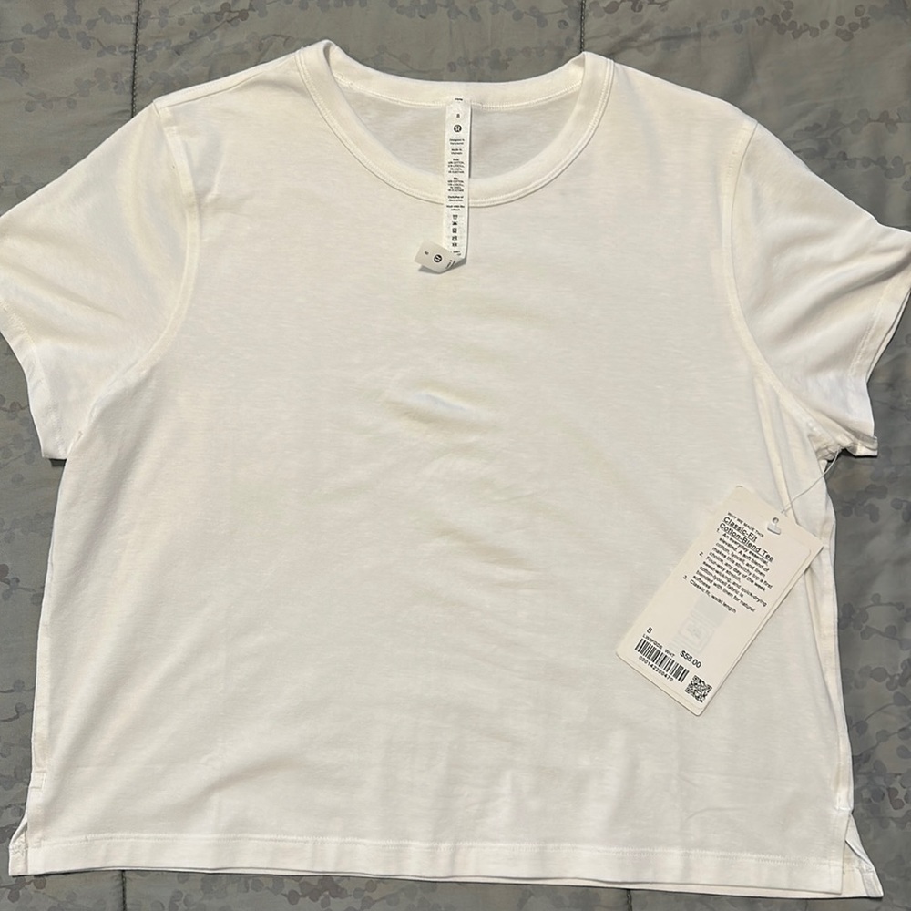 Lululemon Classic Fit T-Shirt NWT